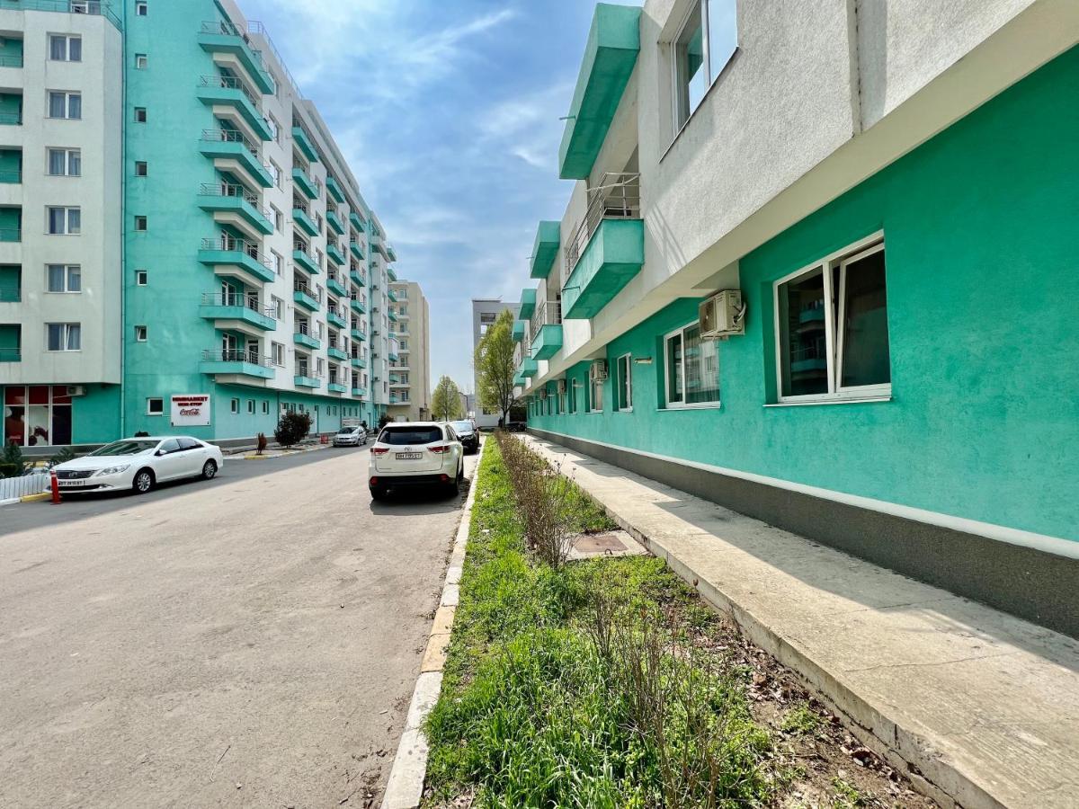Valy Apartments Summerland Mamaia Exterior foto